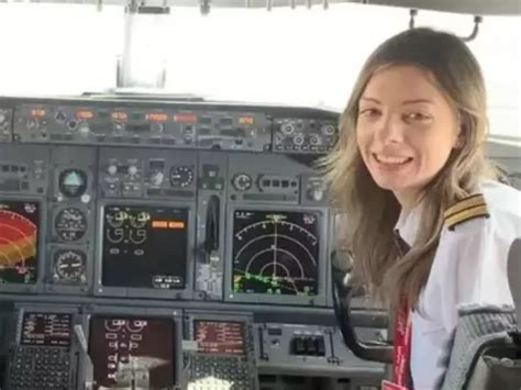 Father Daughter Duo Fly Plane Together