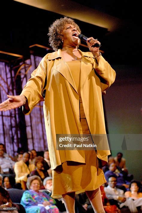 American Gospel singer Cissy Houston performs in Dallas, Texas, March... News Photo - Getty Images