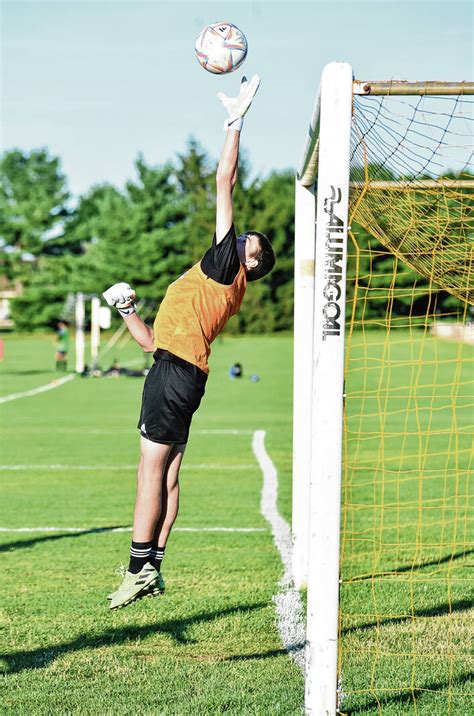 Seymour Teen Part Of Travel Soccer Team In National Final Four