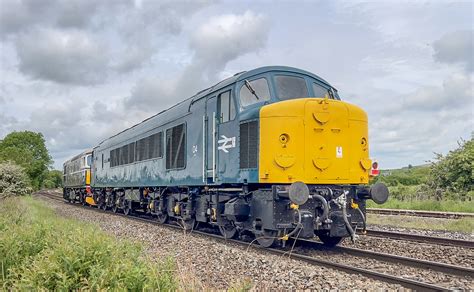 D6515 33012 Lt Jenny Lewis Rn And D4 44004 Great Gabl Flickr