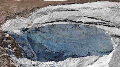 Marmolada Continuano Le Ricerche Dei Dispersi Avvistati Degli Indumenti