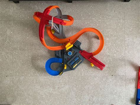Hot Wheels Spin Storm Track Set Hobbies Toys Toys Games On Carousell