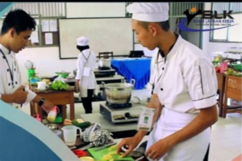 Pemkab Tapsel Buka Pelatihan Pembuatan Roti Dan Kue Secara Gratis Di