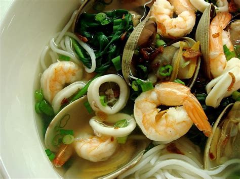 Rice noodle soup with seafood | Rice noodle soups, Seafood rice, Asian ...