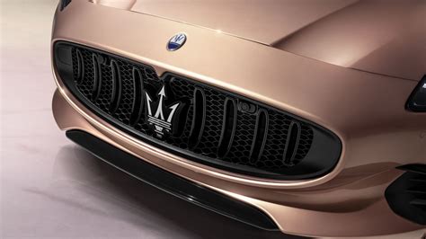 Maserati Pr Sente Son Premier Coup Cabriolet Lectrique Le Grancabrio