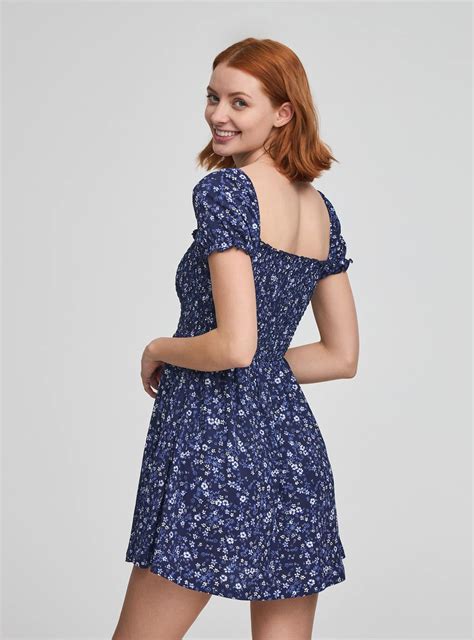 Dresses's Woman - Buy Online | Terranova