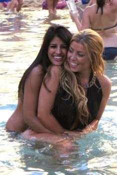 Jasmin Walia Abigail Clarke Hard Rock Hotel S Pool Party In Las Vegas