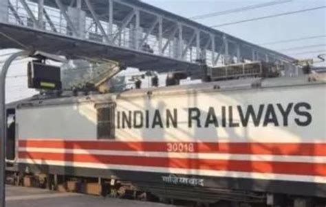 Indian Railways Revenue Of Eastern Railway In India Grows By 21 17 In Fy23 Et Travelworld