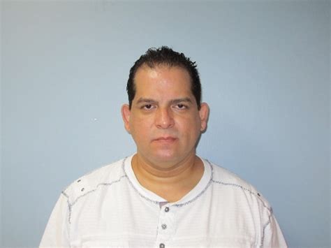 Jose M Hernandez Sex Offender In Springfield MA 01109