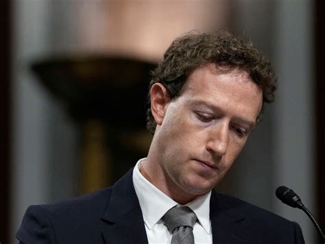 Zuckerberg Pide Perd N A Los Padres De V Ctimas De Abuso Pero Dice Que