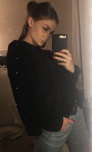 52 Sexy And Hot Girls In Mirror Barnorama