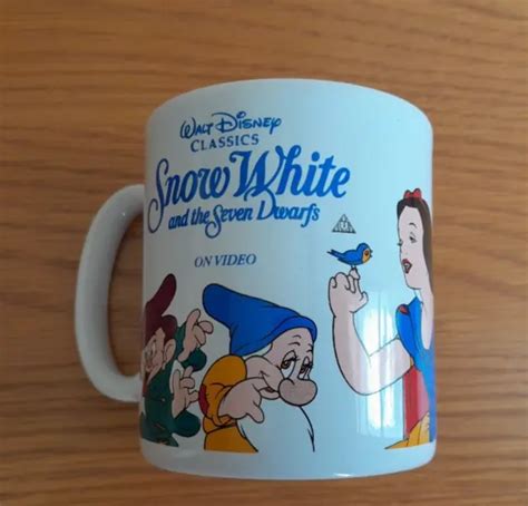 VINTAGE WALT DISNEY Snow White And Seven Dwarfs Mug Great Colourful