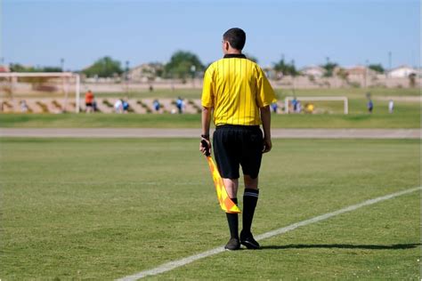 Assistant Referee Signals - Shoot Score Soccer