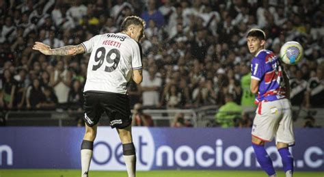 Vasco X Fortaleza Onde Assistir Ao Brasileir O S Rie A Ao Vivo