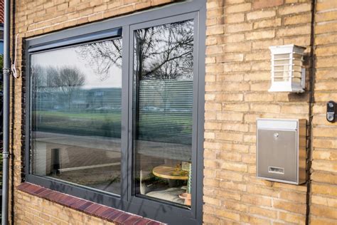 Aluminium Draaikiepraam Met Vast Glas Vakken