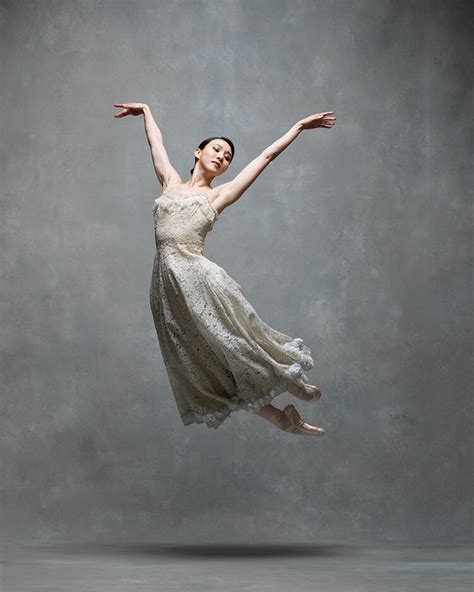 Stunning Photo Series Show The Grace And Beauty Of Dancers In Motion