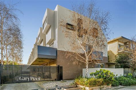 Sold 1300 302 Inkerman Street St Kilda East Vic 3183 On 09 Sep 2023