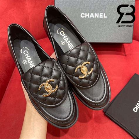 Chi tiết với hơn 91 về chanel loafer 2023 hay nhất cdgdbentre edu vn