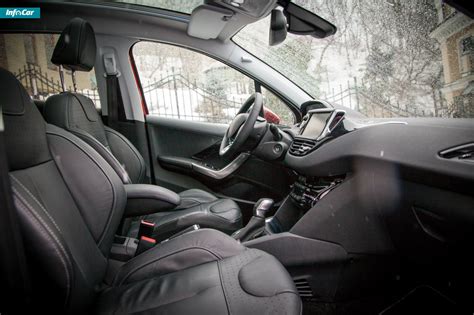 Autoballs - обзоры и тест-драйвы автомобилей: Peugeot 208