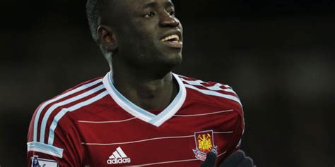 Kouyate scoops awards double | West Ham United F.C.