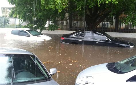 Chuva Provoca Alagamentos Em Cuiab E V Rzea Grande Fotos Em Mato