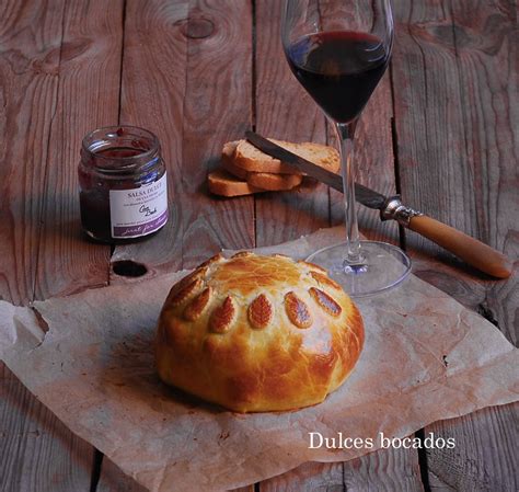 Camembert En Hojaldre Con Jam N Iberico Bocados Recetas Con Queso