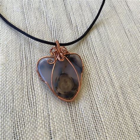 Heart Pendant Wire Wrapped Heart Shap Stone By Justbecauseacessorie On Etsy Heart Pendant