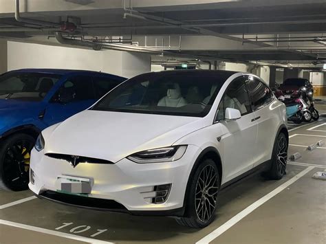 Tesla Model X P D Myev