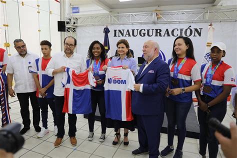 Vicepresidenta Inaugura Centro Tecnol Gico La Moneda Un Destacamento