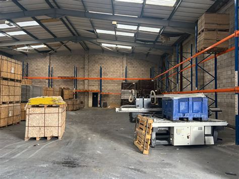 Unit 11, Castle Industrial Estate, Louvain Street, Failsworth, M35 0XB