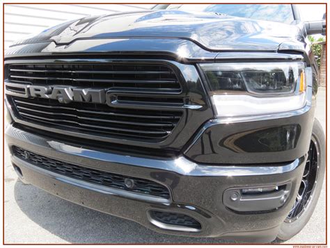 Dodge Ram 1500 Crew Cab Sport 4x4 Black Madness 2019