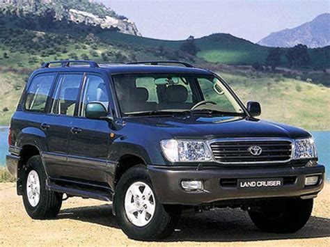 Toyota Land Cruiser 100 /Тойота Лэнд Крузер 100. Краткий обзор, фото ...