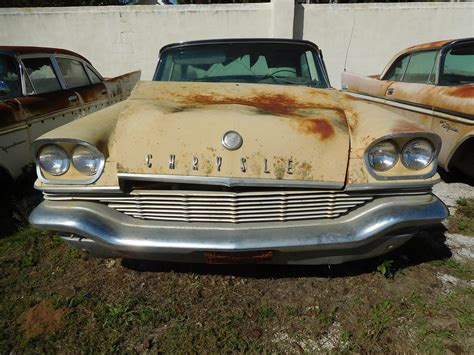 1957 Chrysler Saratoga 4 Door Hardtop In Champagne Gold Flickr