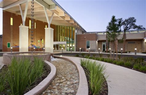 Largo Community Center – Conner Landscape Architects