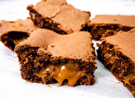 Super Gooey German Chocolate Caramel Bars Desserts Do You Roux