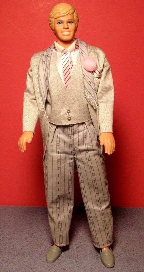 Vintage 1983 Barbie Ken Doll Blonde W Gray Tux Suit Mattel Muñecas Barbie Barbie Trajes