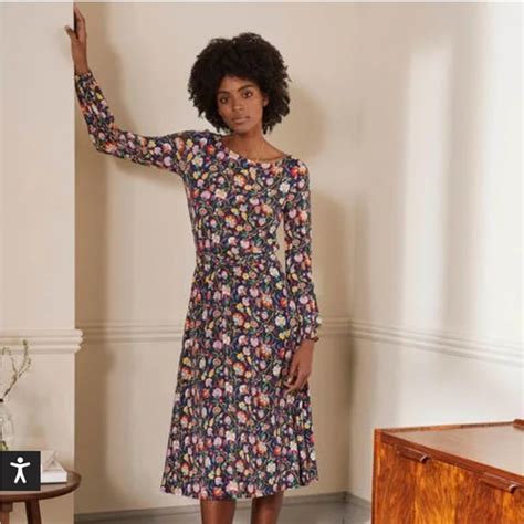 Boden Dresses Boden Evelyn Floral Jersey Midi Dress French Navy