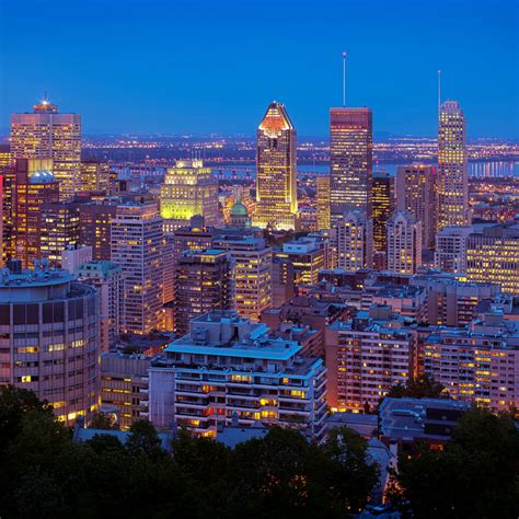 travel guide montreal plan  trip  montreal  air france