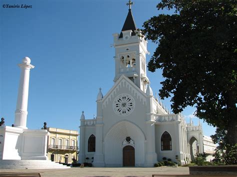 Ningún Lugar Está Lejos En Rd Catedral San Pedro Apóstol San Pedro