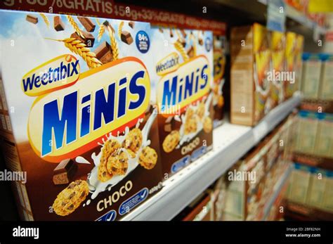 Weetabix Biscuits Hi Res Stock Photography And Images Alamy