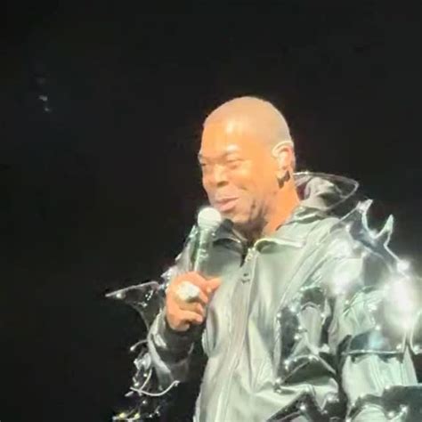 Busta Rhymes Performs His Epic Look At Me Now” Verse Even Faster Than