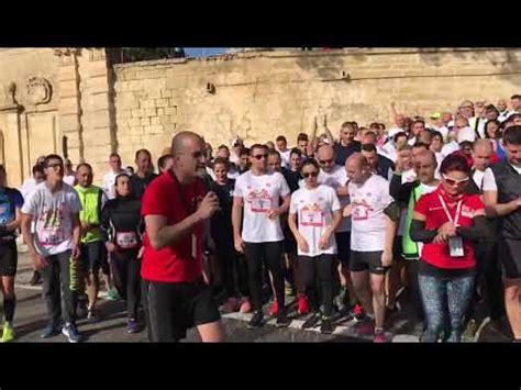 IL PM ROBERT ABELA JITLAQ JIĠRI MAN NIES FIL FUN RUN YouTube