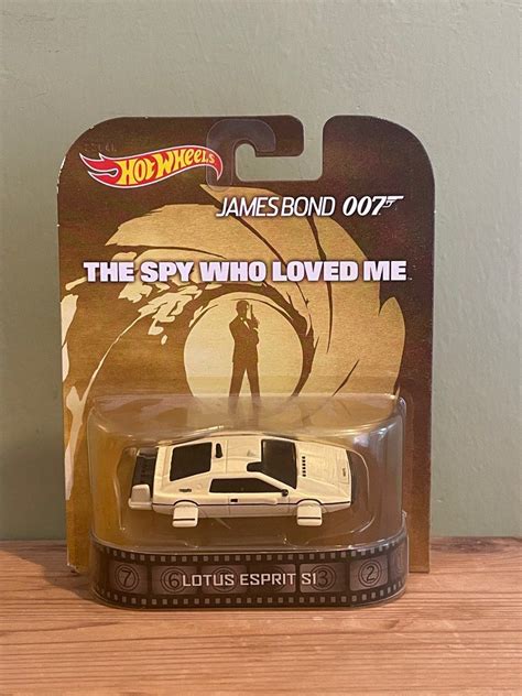 Hot Wheels James Bond Lotus Esprit S Hobbies Toys Toys Games On Carousell