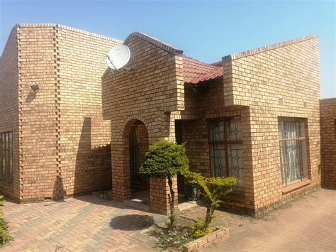 4 Bedroom House For Sale In Lebowakgomo Zone A P24 113121395