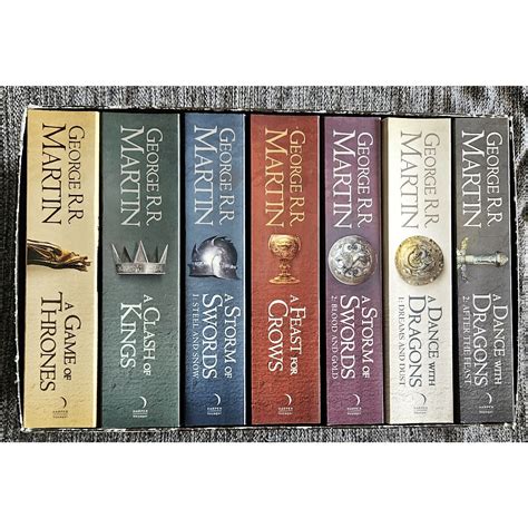 Livros As Crônicas de gelo e fogo em INGLÊS A SONG OF ICE AND FIRE