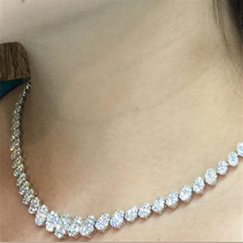 1414 Carat Diamond Necklace In 18 Karat White Gold For Sale At 1stdibs