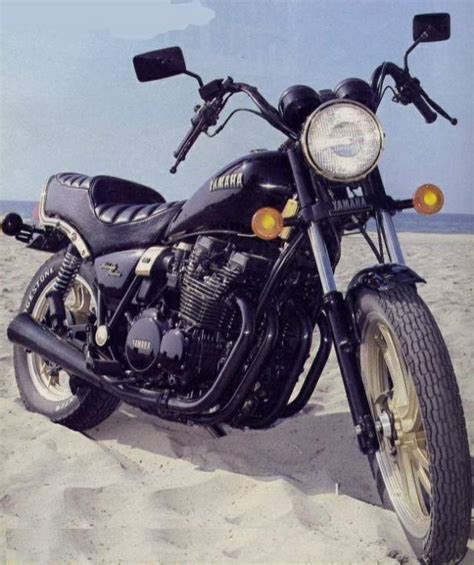 Yamaha XJ 650 Midnight Maxim 1981 Technical Specifications