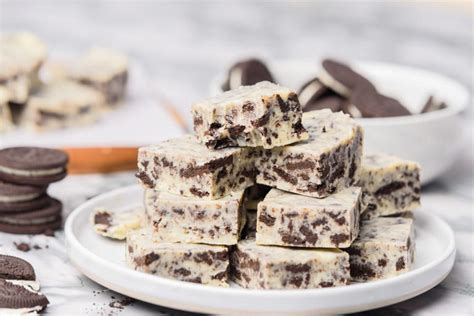 Easy Oreo Fudge Recipe Just 3 Ingredients