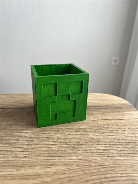 3D Printed Minecraft Creeper Box Organizer Succulent Planter Desk