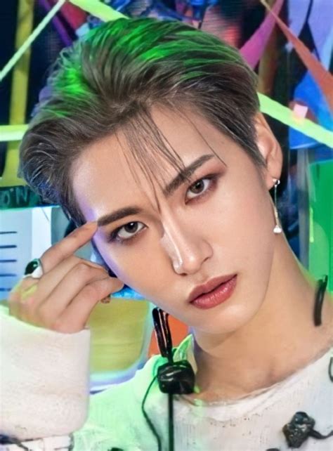 seonghwa ateez 성화 thanxx stage Park Seong hwa Pop Photos